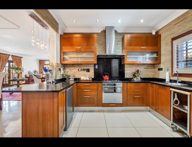 4 BEDROOM HOUSE FOR SALE IN HYDE PARK